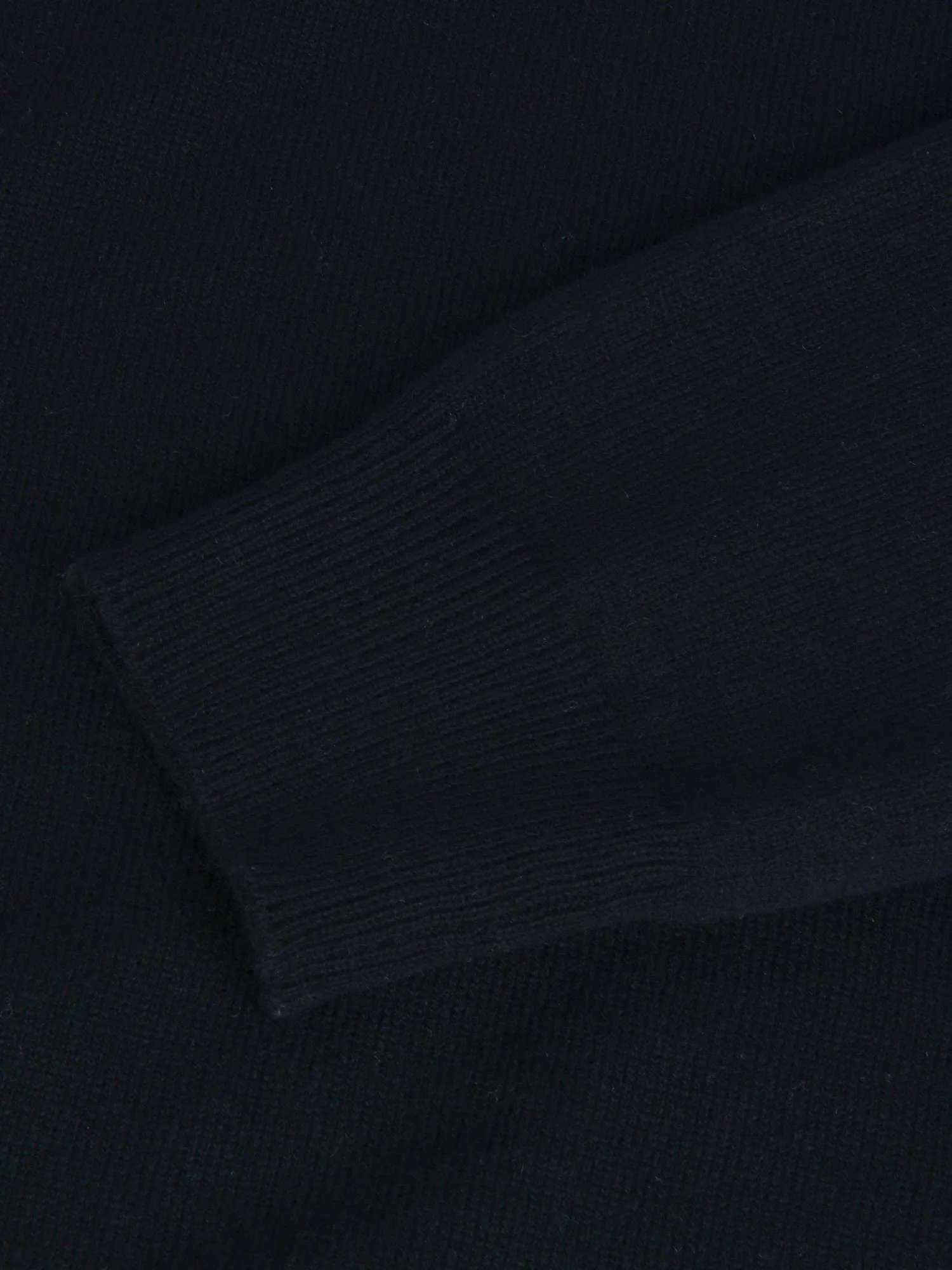 Men Turtleneck Sweater_Black