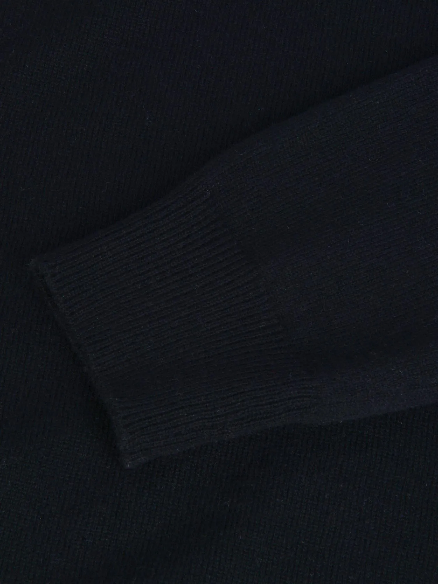 Men Turtleneck Sweater_Black