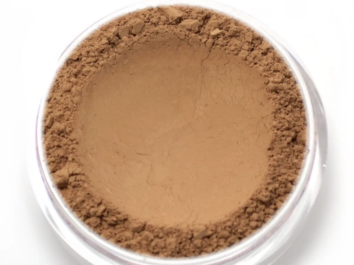 "Cinnamon" - Delicate Mineral Powder Foundation