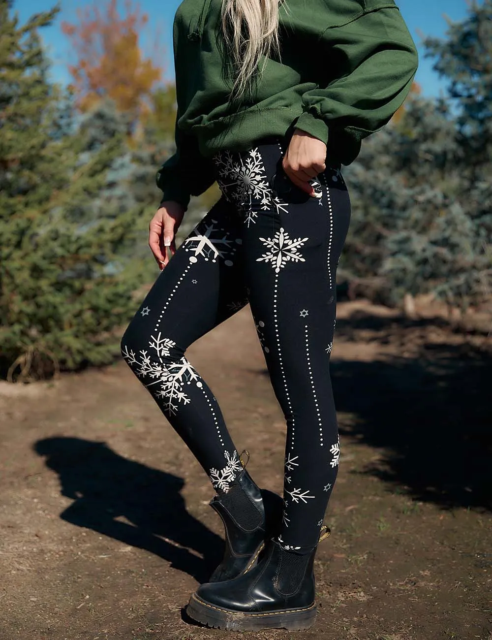 SA Exclusive Festive Frost Pocket Leggings