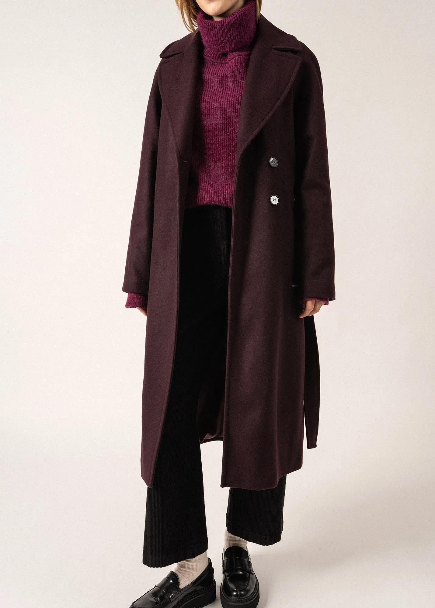 Ste Enora Classic Coat - long and belted (PRUNE FONCE)